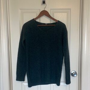 Uniqlo Deep Green V-Neck Wool-Blend Sweater